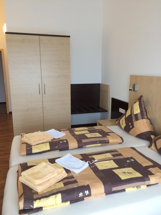 Oberwornitz Auszeit Cafe & Hotel מראה חיצוני תמונה