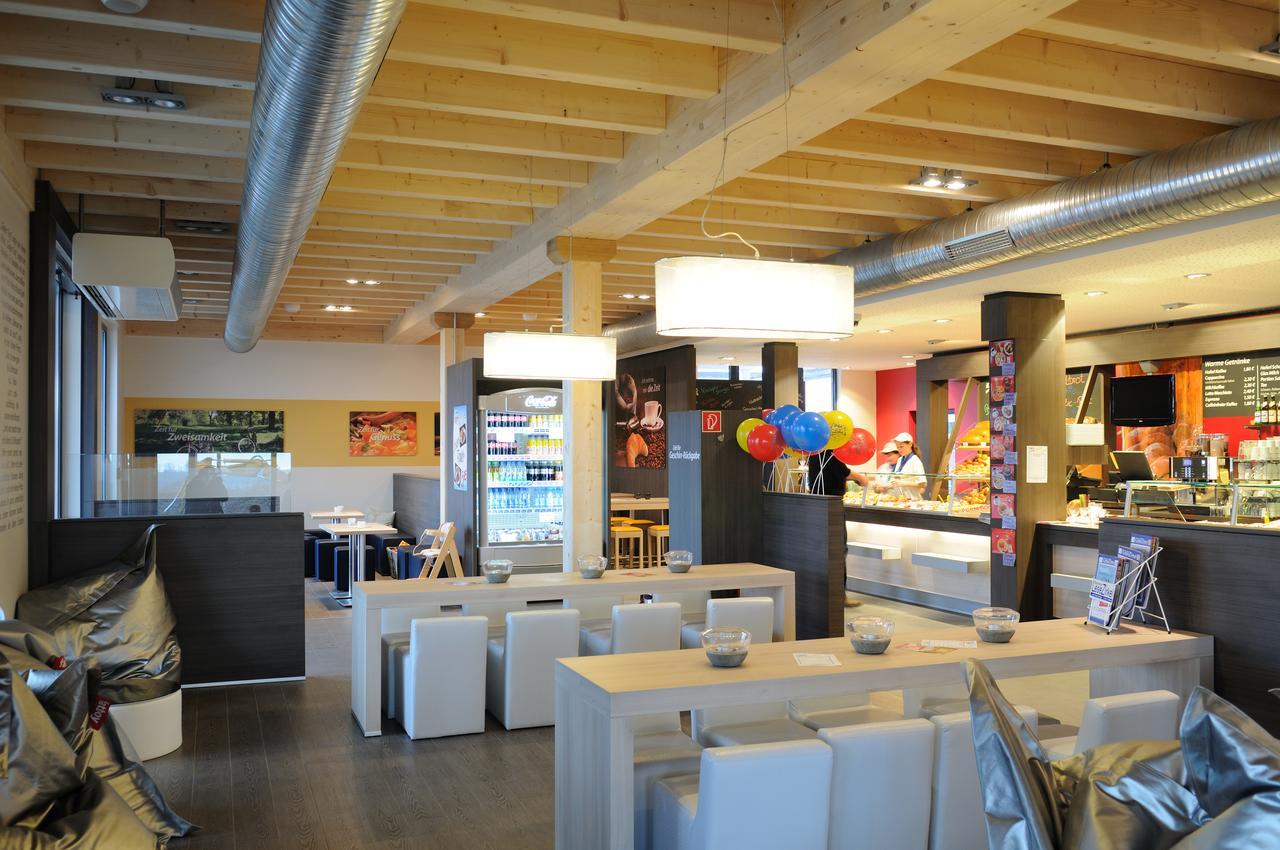 Oberwornitz Auszeit Cafe & Hotel מראה חיצוני תמונה