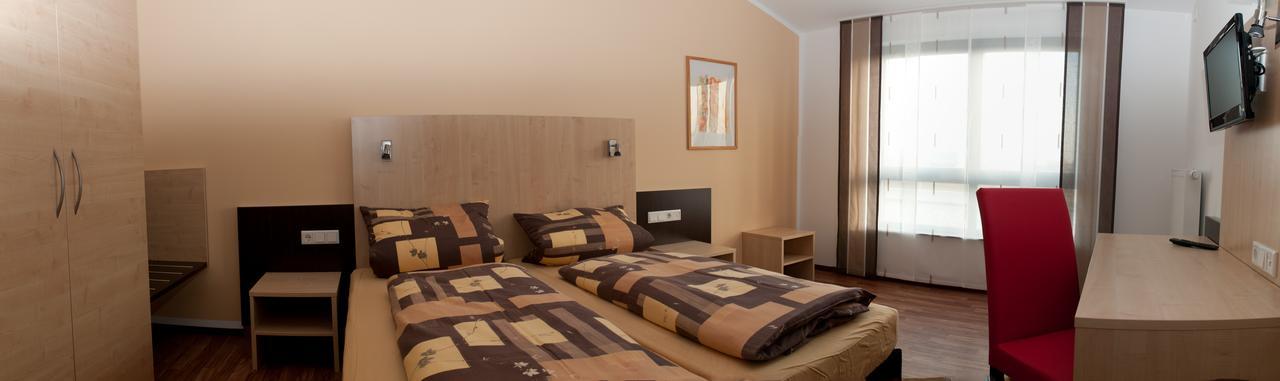 Oberwornitz Auszeit Cafe & Hotel מראה חיצוני תמונה