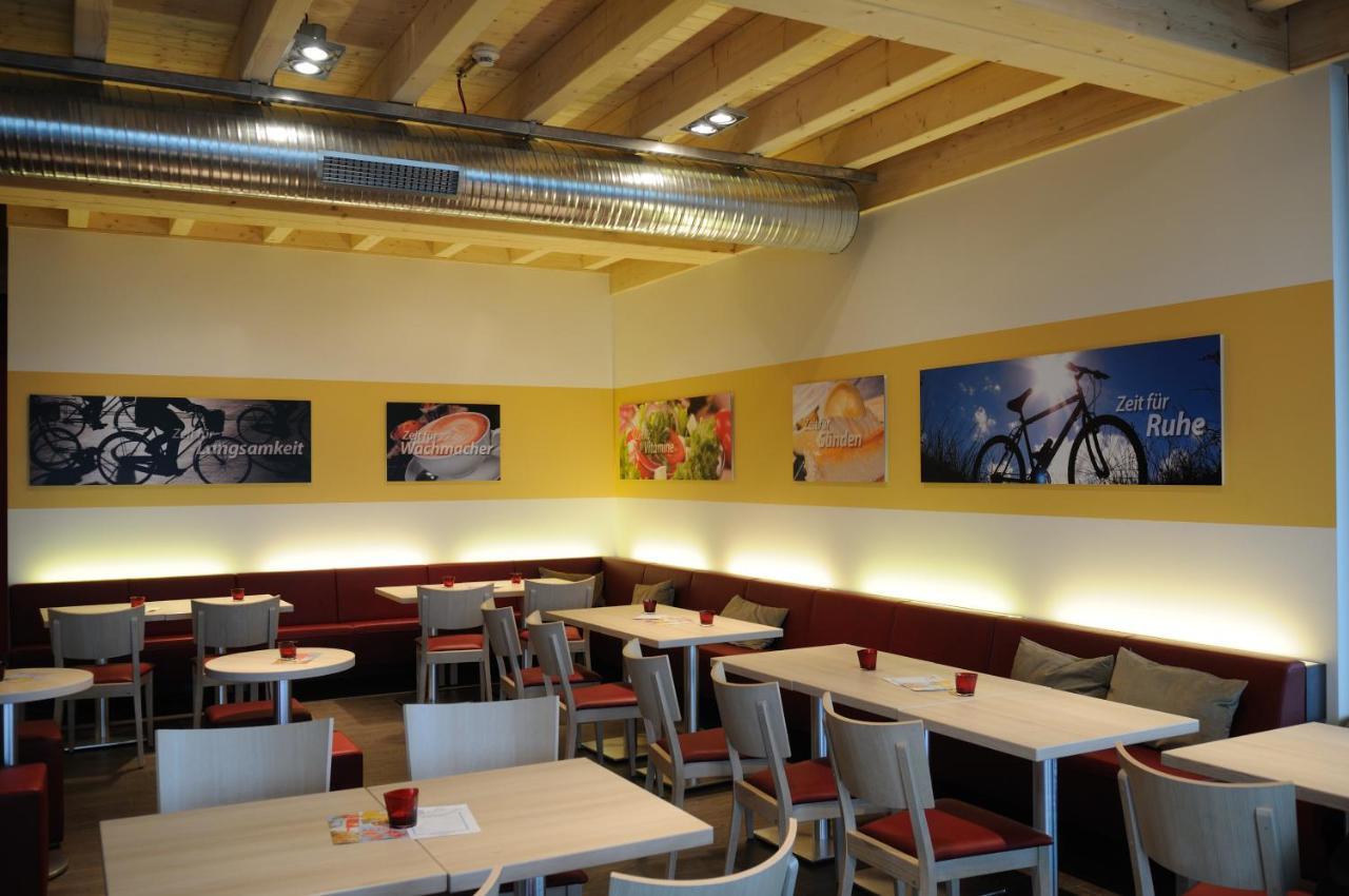Oberwornitz Auszeit Cafe & Hotel מראה חיצוני תמונה